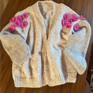 Gray and Pink Floral Women's Cardigan Size S-M
